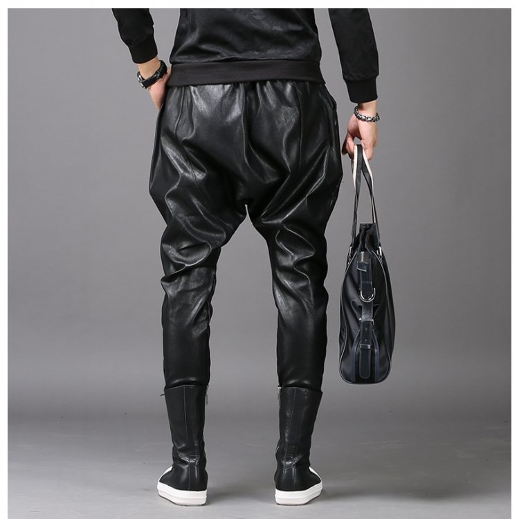 https://mready.co/wp-content/uploads/2022/04/mens-casual-fashion-slim-harem-black-leather-trousers-cargo-pants-back-750x750-1.jpg
