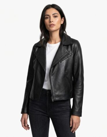 Women black Levi's faux leather moto jacket