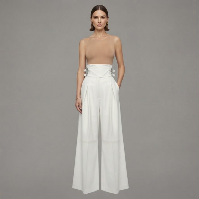 Women's leather pant in white